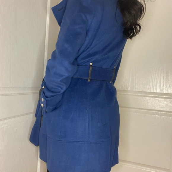 Coat - Picture 4 of 4